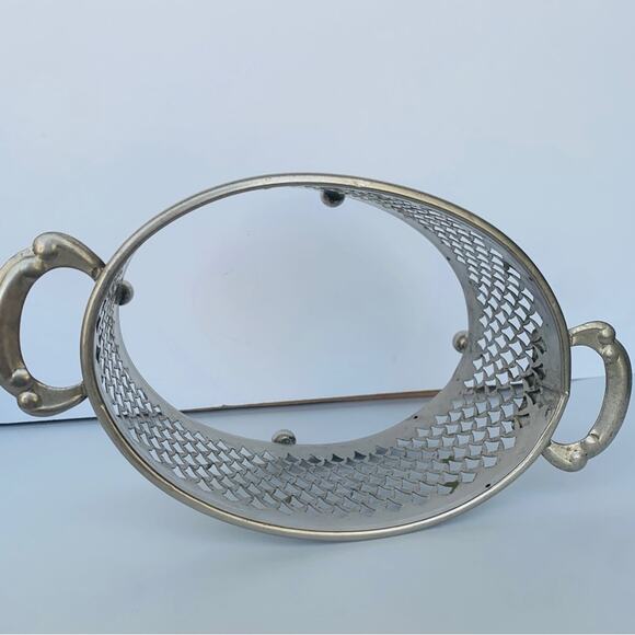 Antique Guernsey Cooking Ware Crock Pot with Footed Stand - Picture 9 of 16